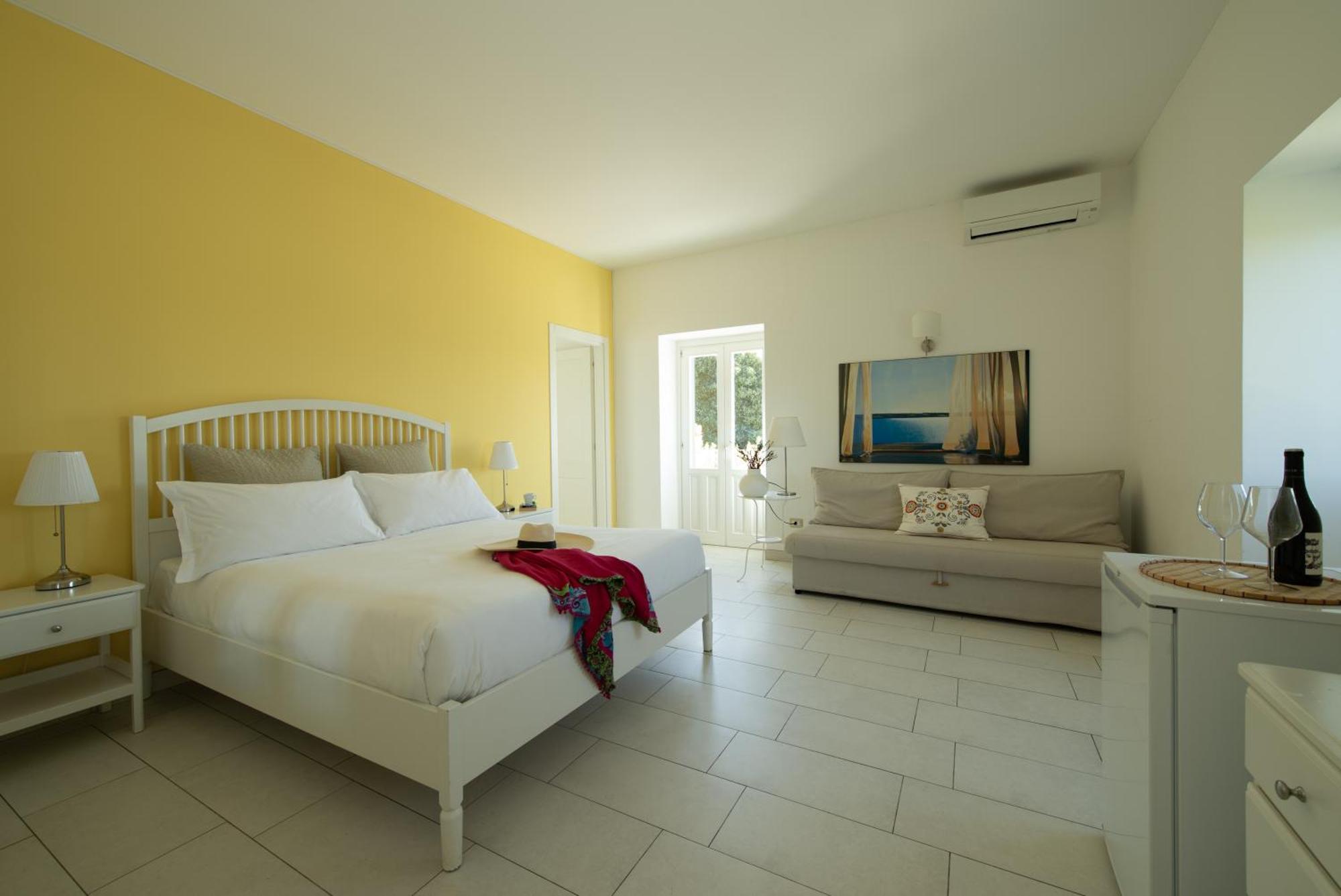 Isola Charm B&B - A Historic Villa Near Punta Del Pero Beach Siraküza Dış mekan fotoğraf